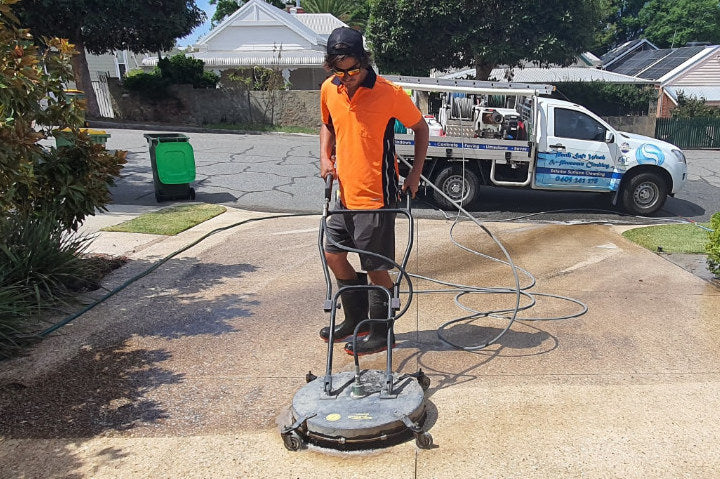 How to Clean a Driveway